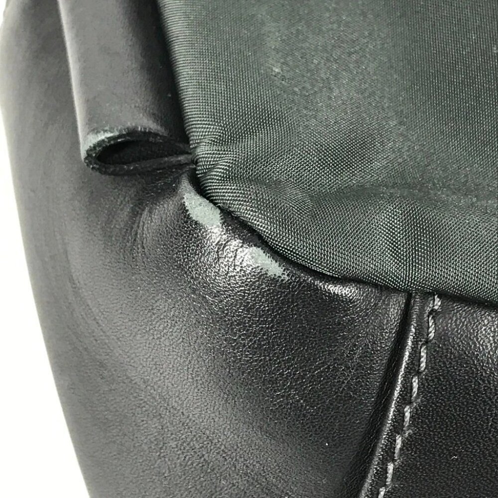 LOUIS VUITTON M50445 V line Fast Belt Bag Crossbody Bags body bag Leather gray - Picture 7 of 16